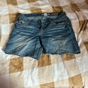 women jean shorts